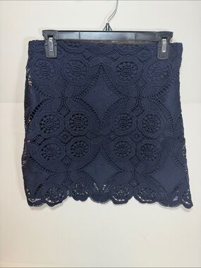 Abercrombie & Fitch Navy Crochet Lace Mini Skirt size 4